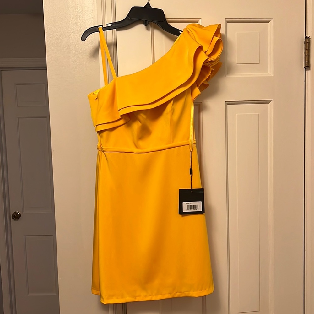 New with tags perfect condition